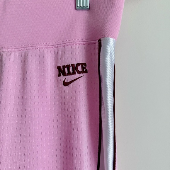 Nike Women’s Pink Track Pants XS Y2K Retro Athletic Joggers 9” Rise 29” Inseam - Picture 4 of 11